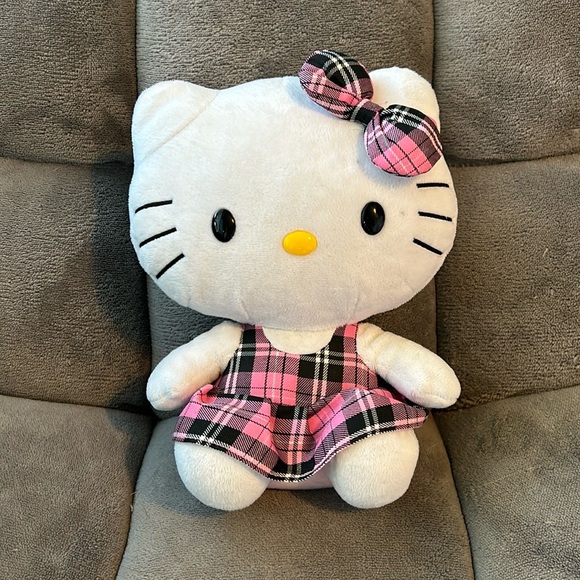 Sanrio Toys Vintage Hello Kitty By Sanrio Stuffed Animal Poshmark sanrio-toys-vintage-hello-kitty-by-sanrio-stuffed-animal-poshmark